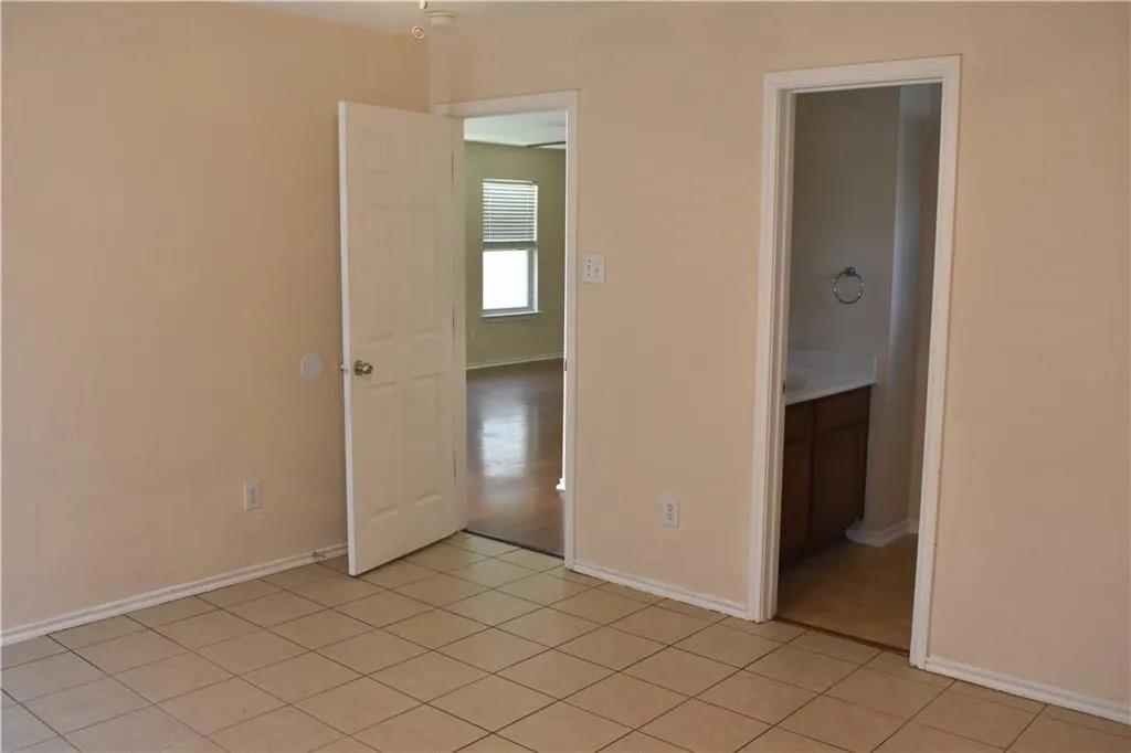 3420 Savage Springs Dr Property Photo 11