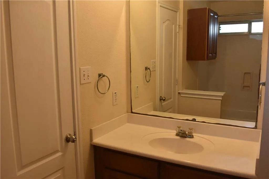 3420 Savage Springs Dr Property Photo 12