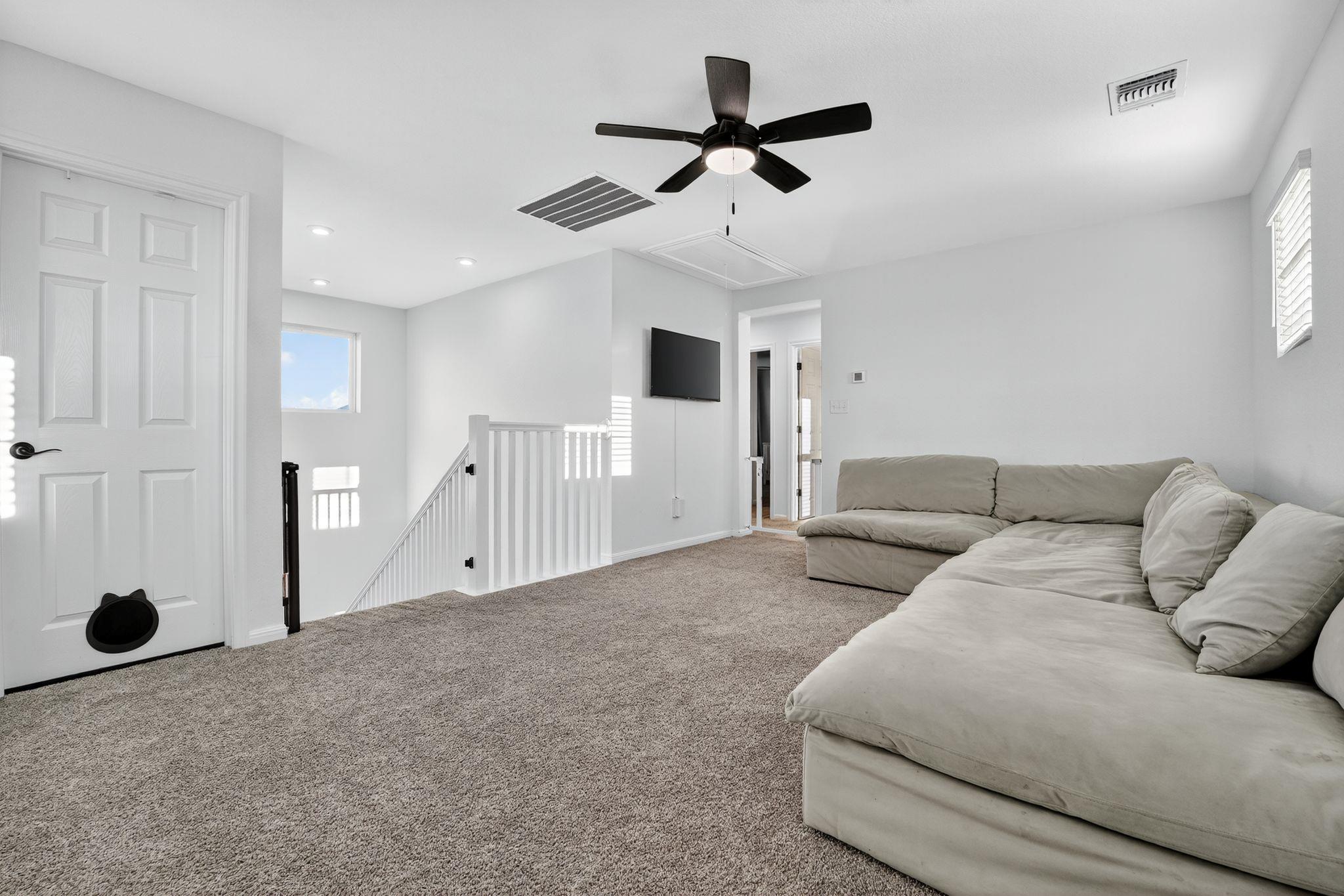 637 Seabiscuit Dr Property Photo 11