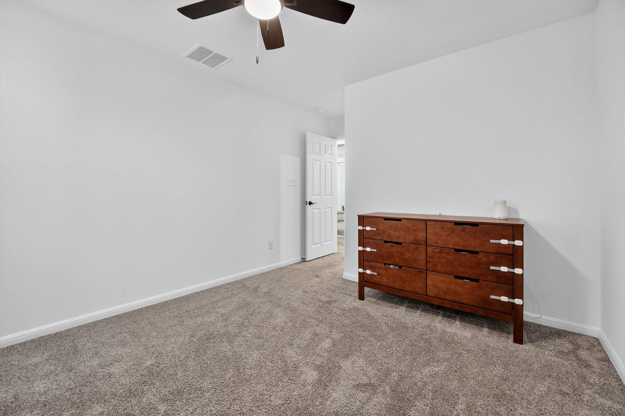 637 Seabiscuit Dr Property Photo 25