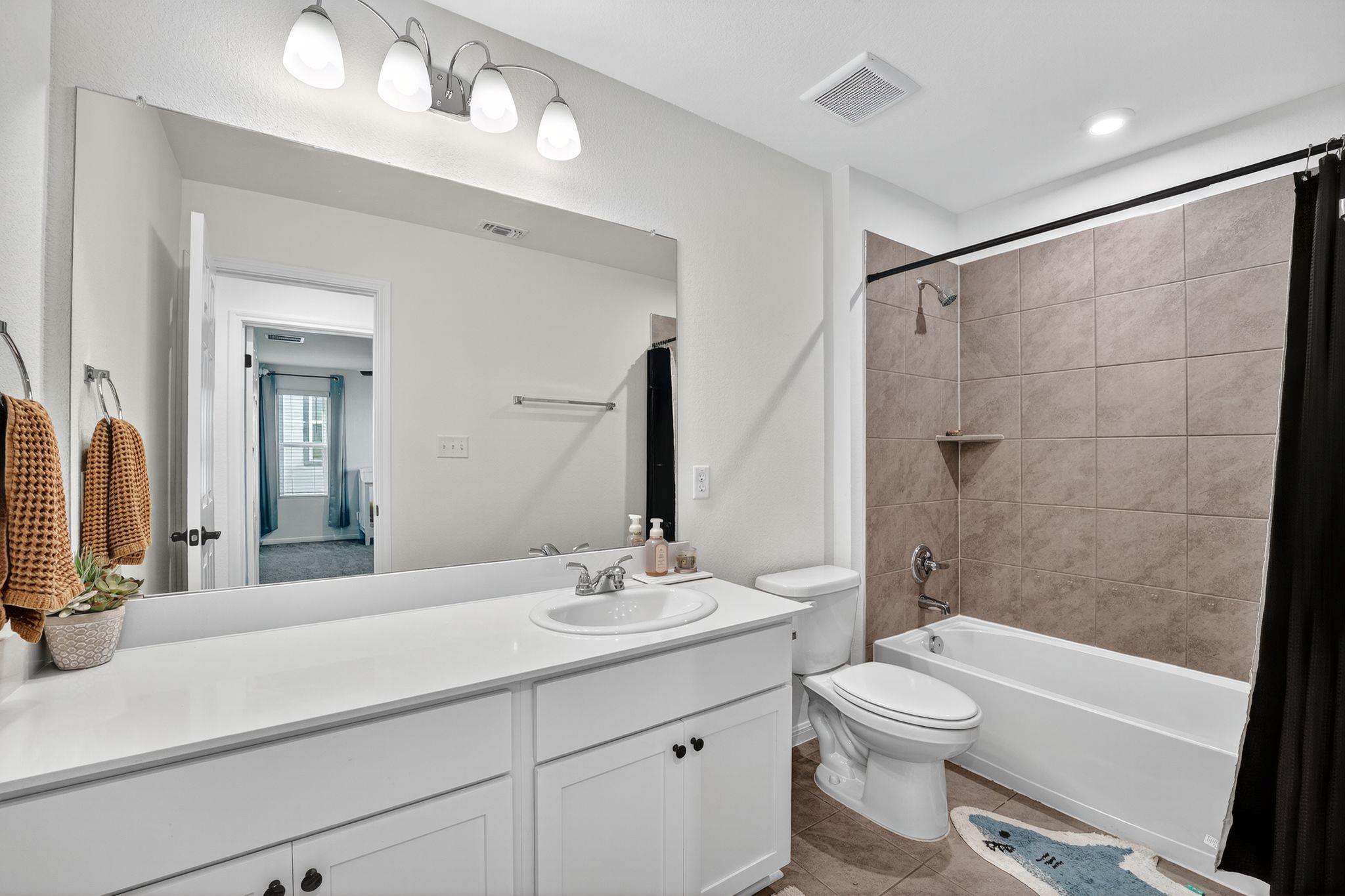 637 Seabiscuit Dr Property Photo 27