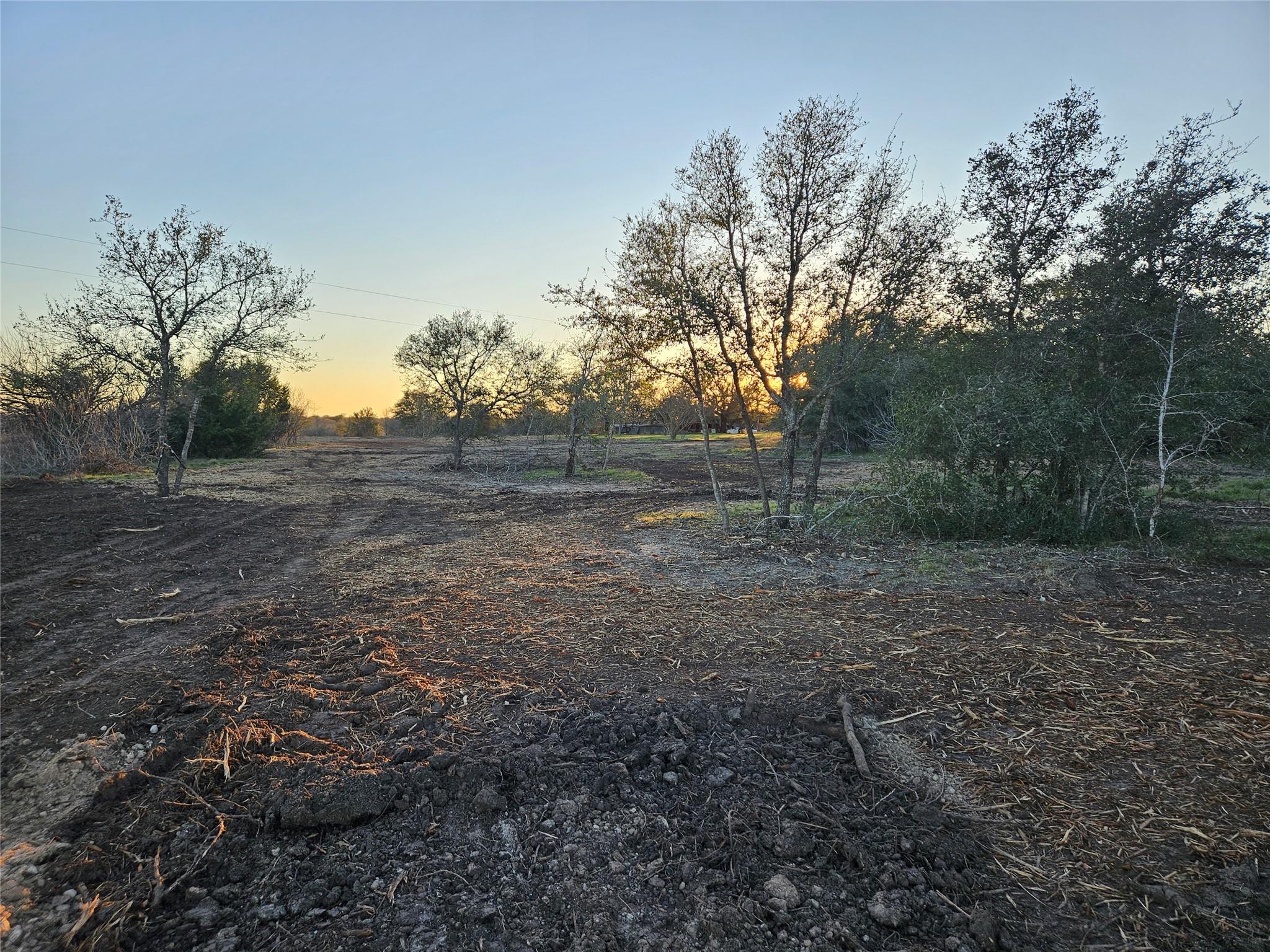 610 Seminole Trl Property Photo 3