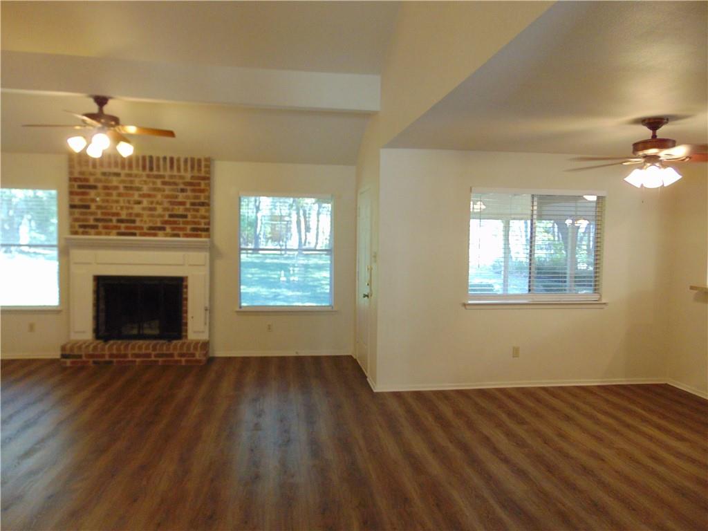 9213 Independence Loop Property Photo 3