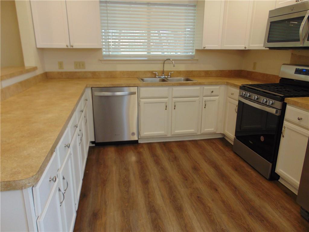9213 Independence Loop Property Photo 6
