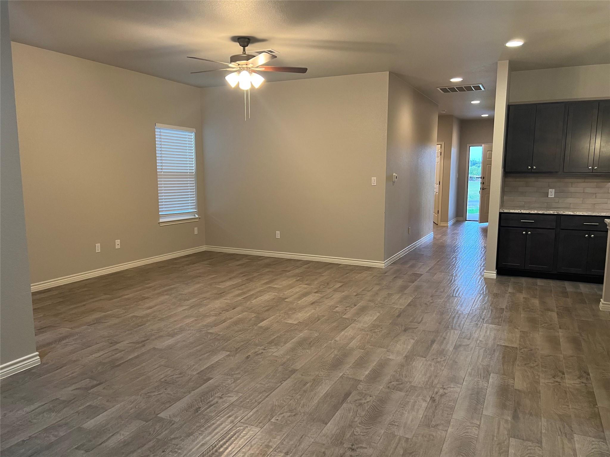 629 Cr 306 Rd #a Property Photo 3