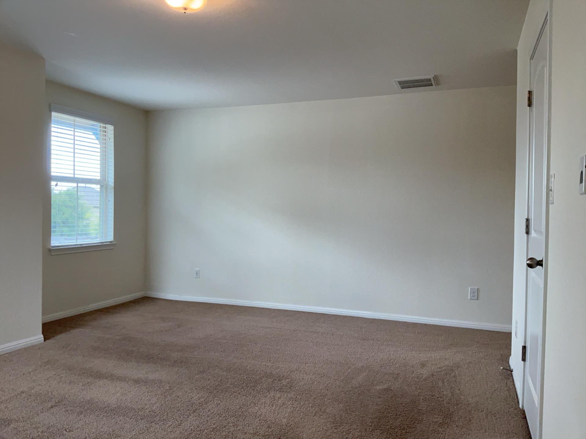 417 Cinnamon Teal Ln Property Photo 10