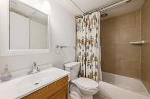 6910 Hart Ln #605 Property Photo 5