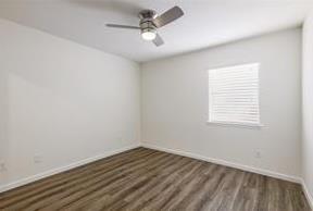 6910 Hart Ln #605 Property Photo 10