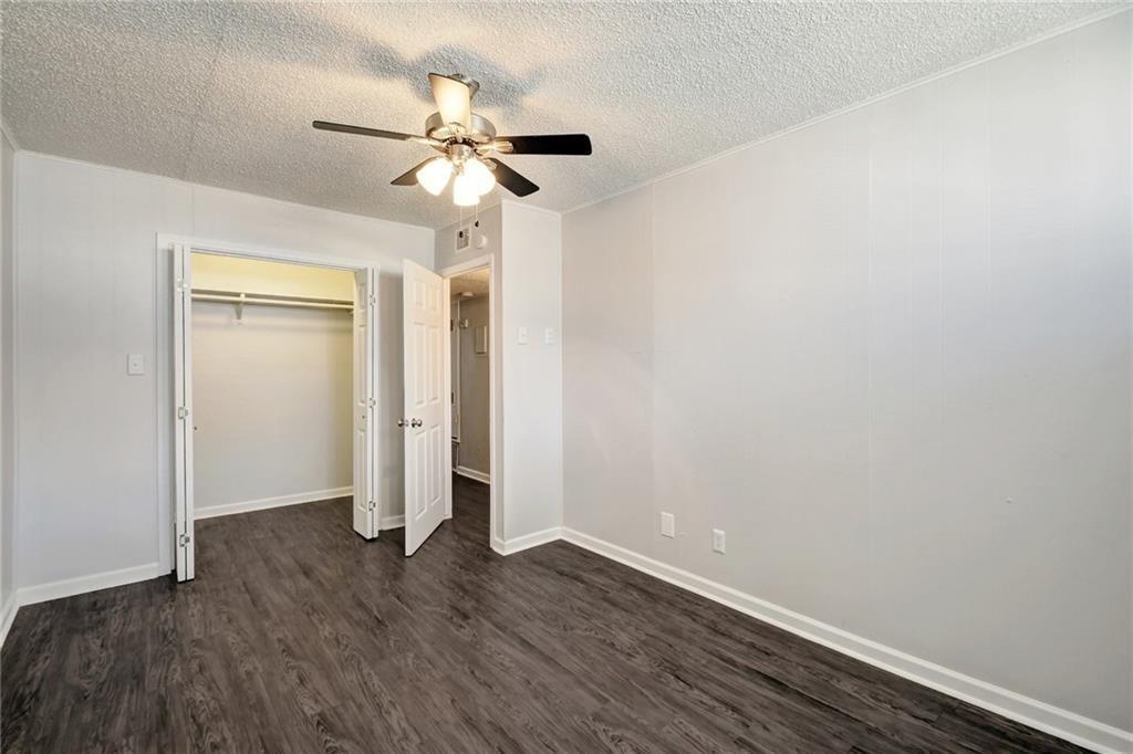 2900 Cole St #210 Property Photo 17