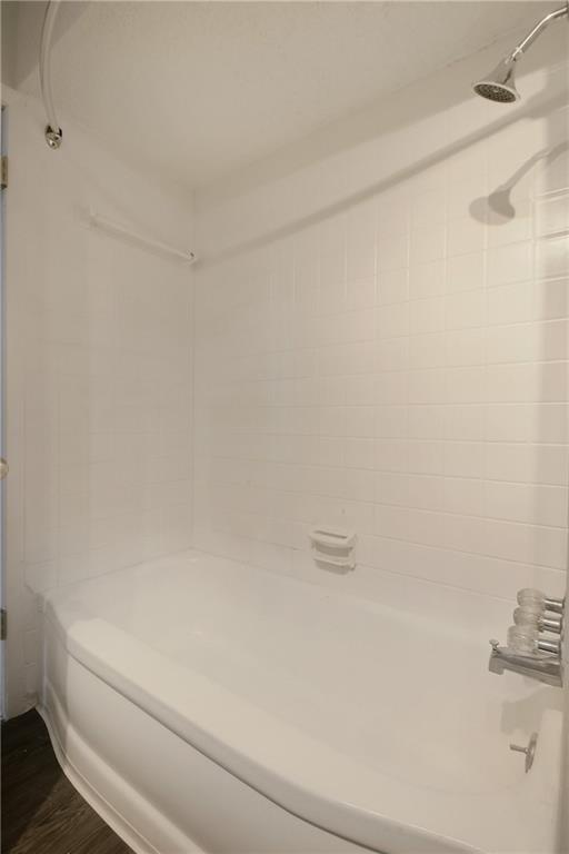 2900 Cole St #210 Property Photo 22