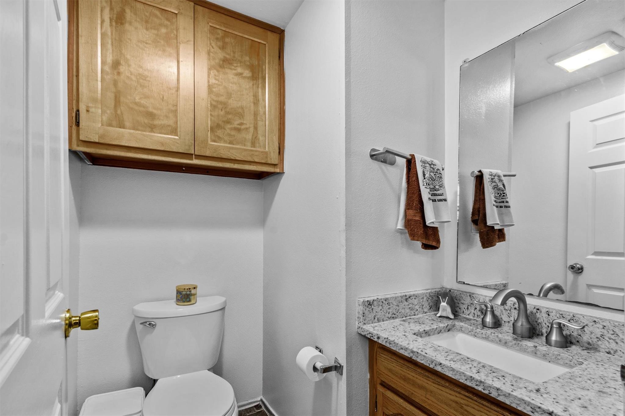 527 W San Antonio St Property Photo 34