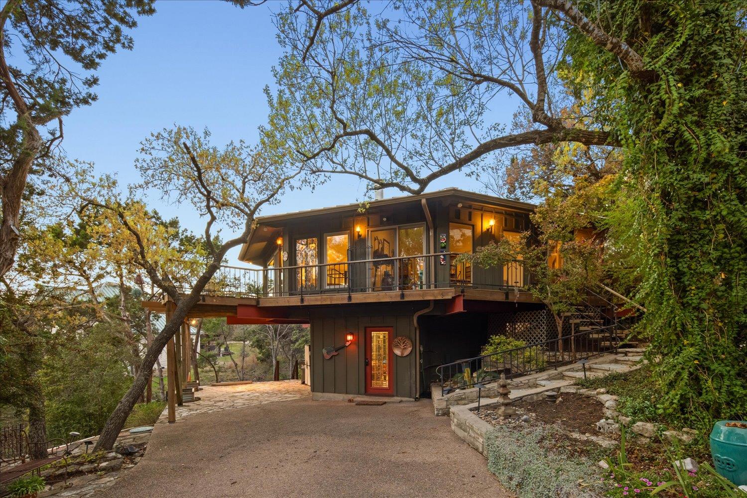 Bridge Point Real Estate Listings Main Image
