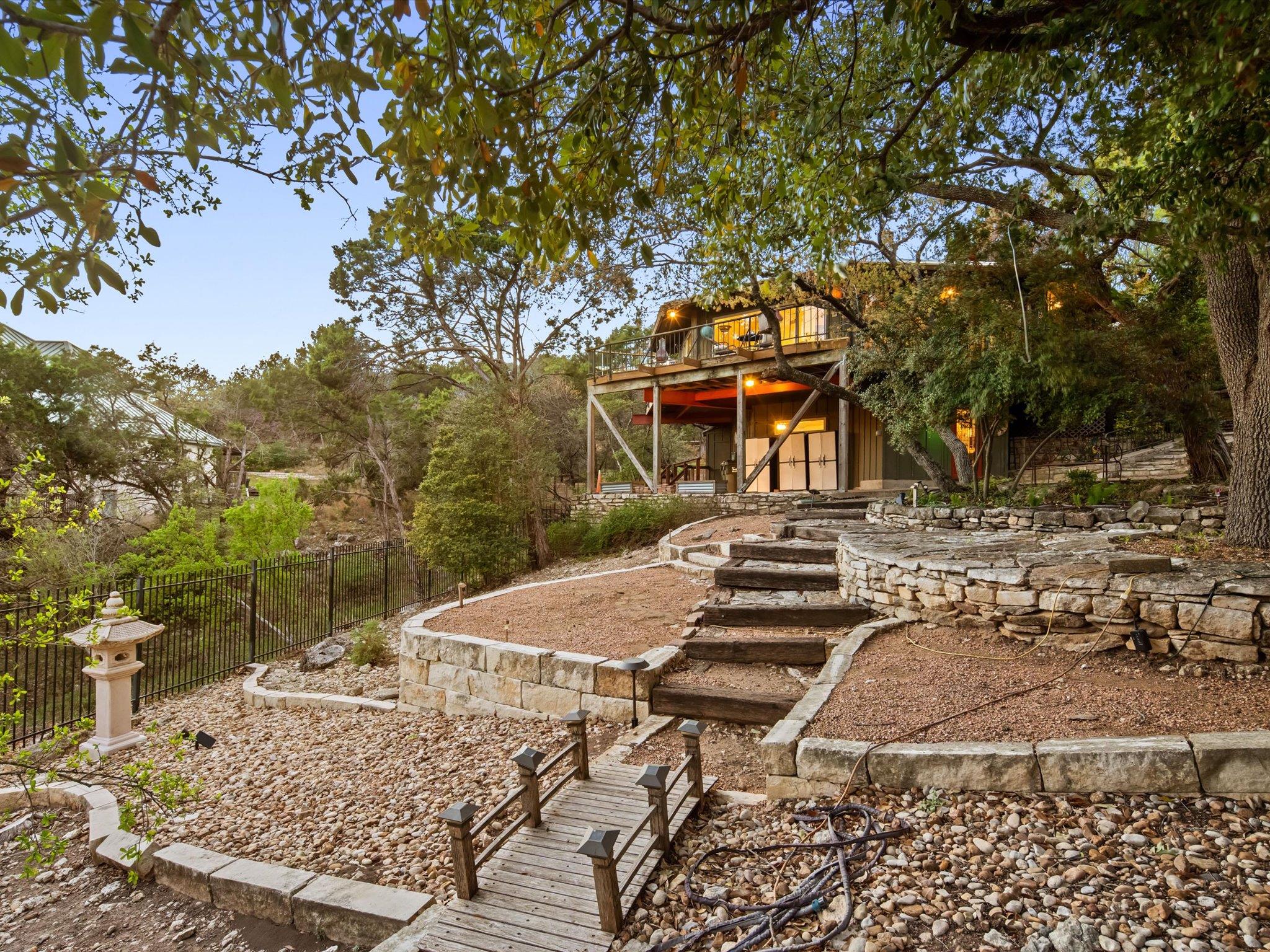 1700 Wild Basin Ledge Property Photo 35