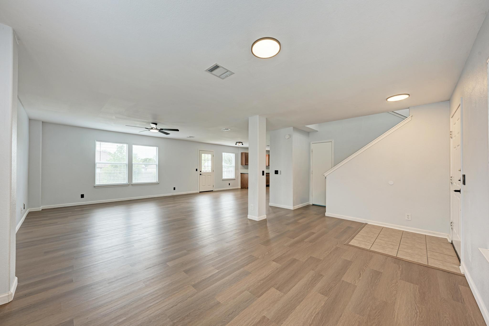 125 Holland St Property Photo 7