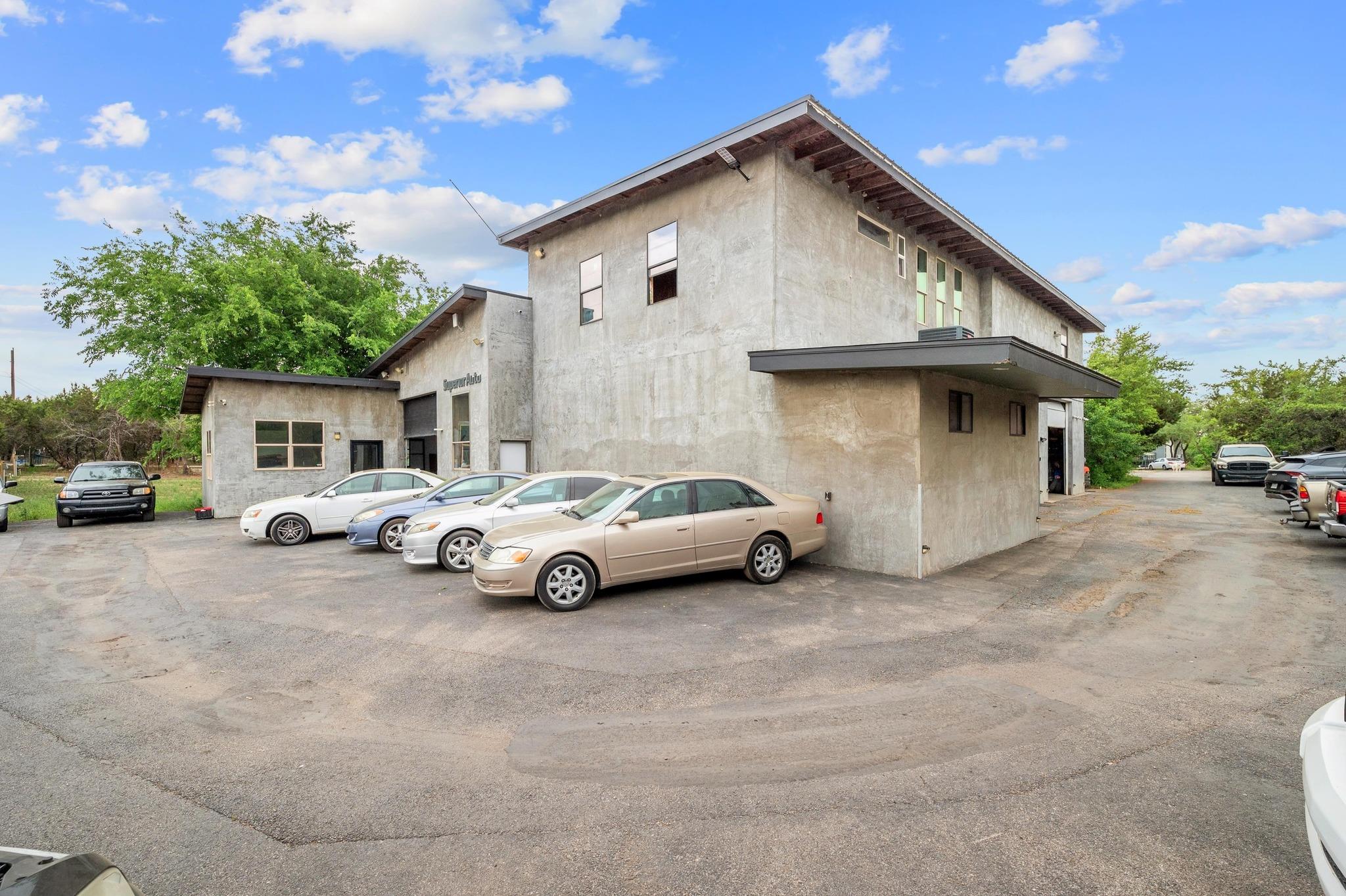 22515 Hazy Hollow Cv Property Photo 6