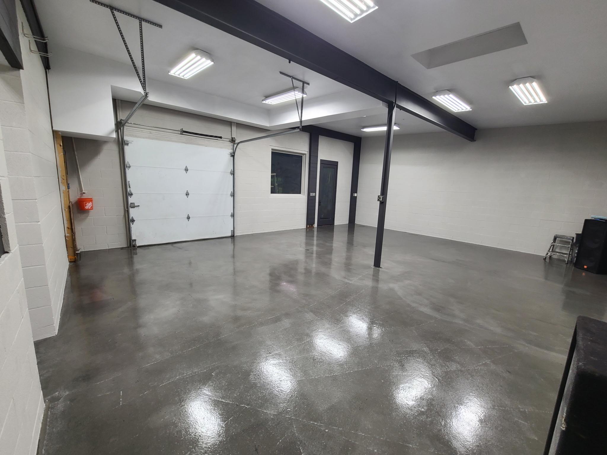 22515 Hazy Hollow Cv Property Photo 8