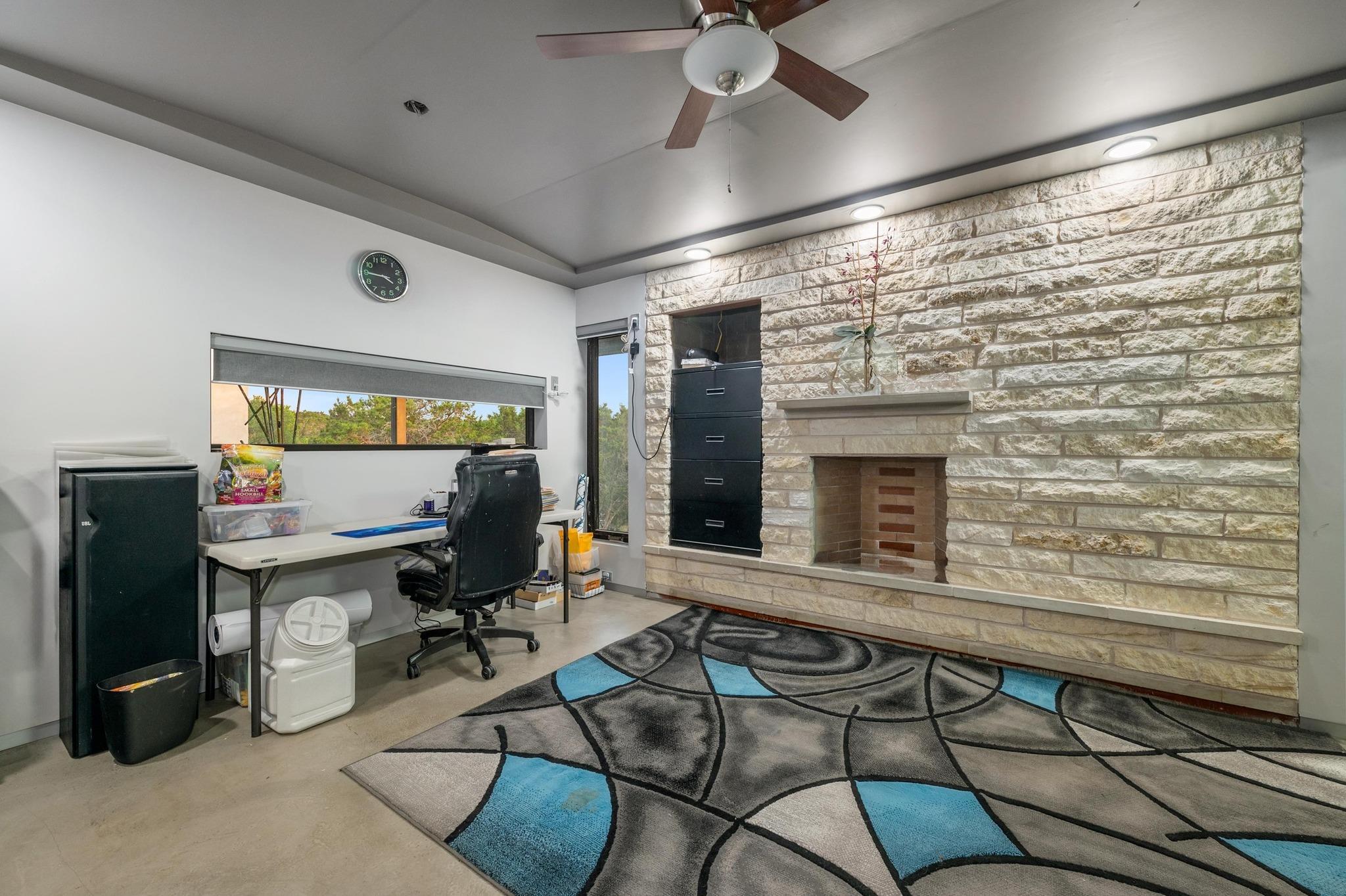 22515 Hazy Hollow Cv Property Photo 32