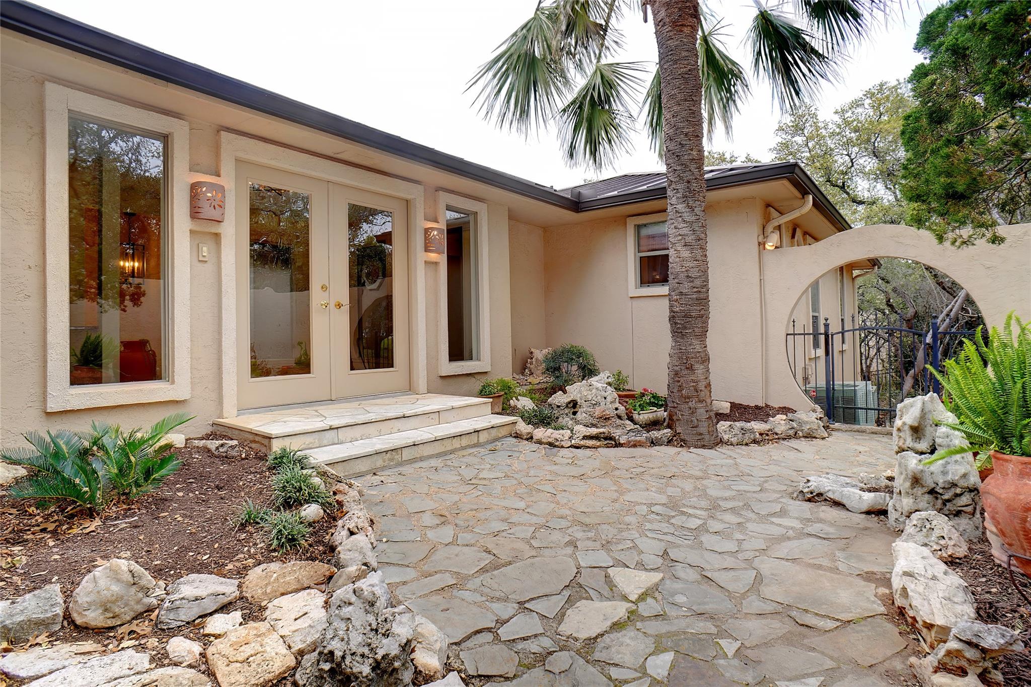 213 Twin Sails Property Photo