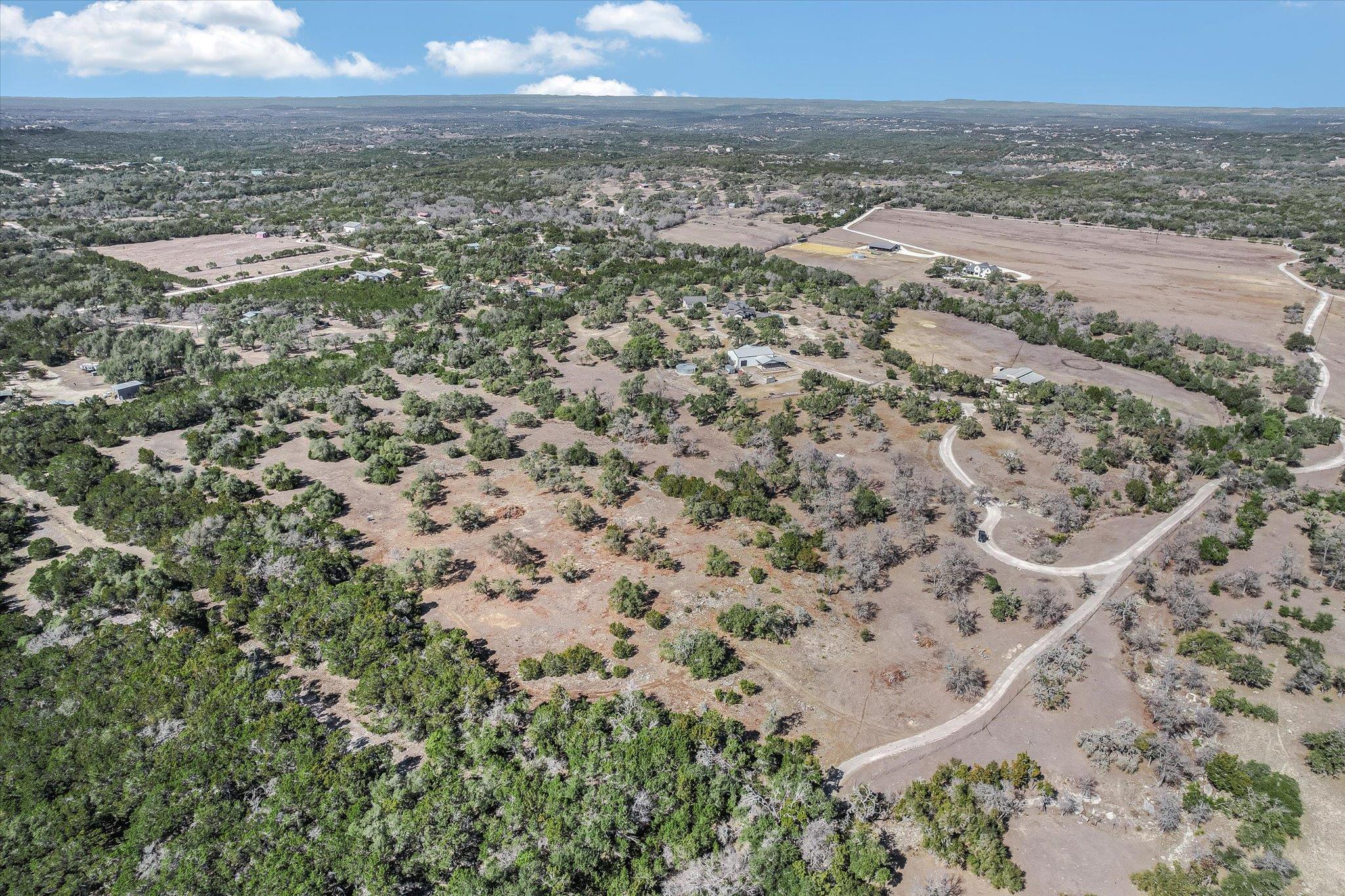 7695603 Property Photo 2