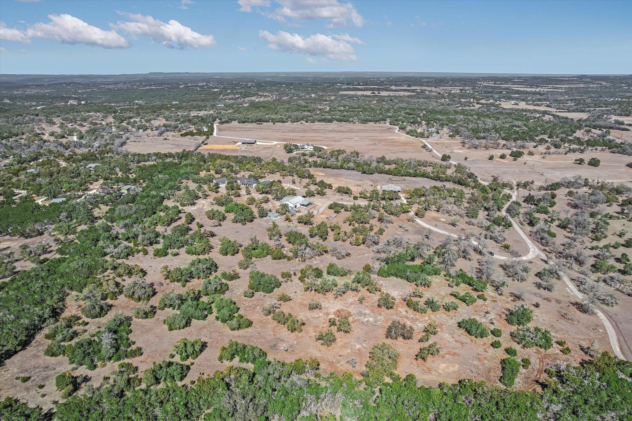 7695603 Property Photo 3