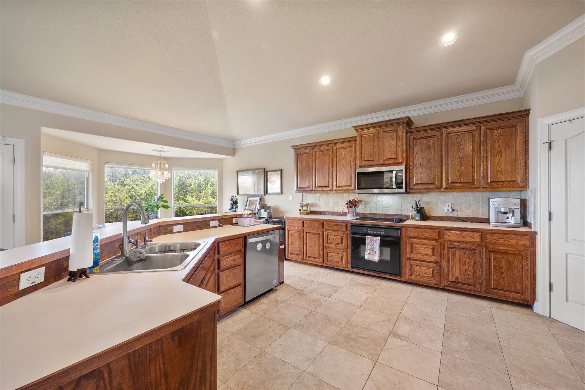 20503 Houston Cv Property Photo 7