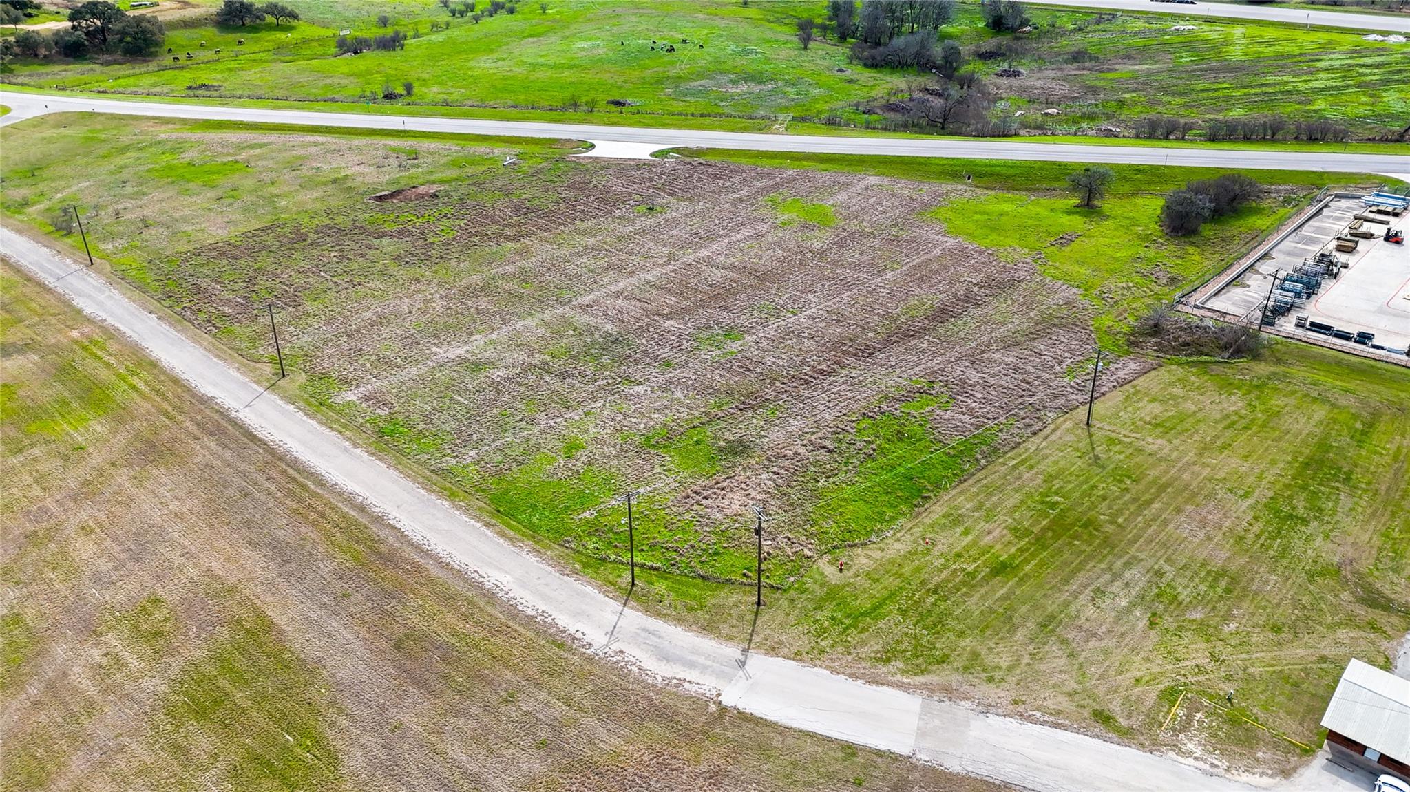 2700 Us-183 None Property Photo 4