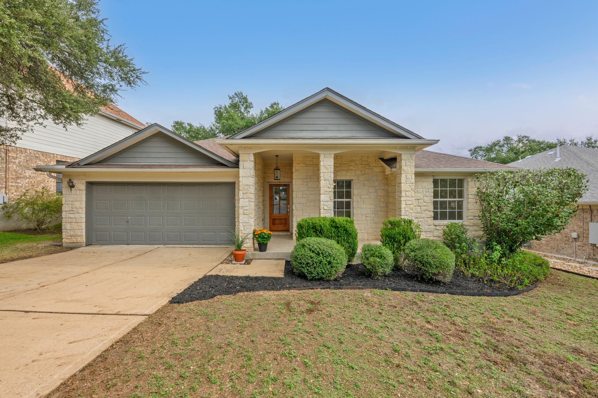 5706 Pecanwood Ln Property Photo 1