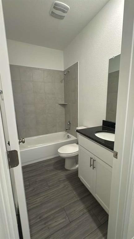 444 Breccia Trl Property Photo 11