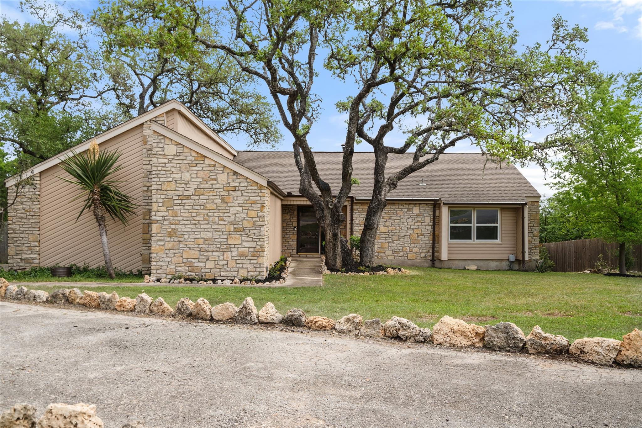 67 Augusta Dr Property Photo