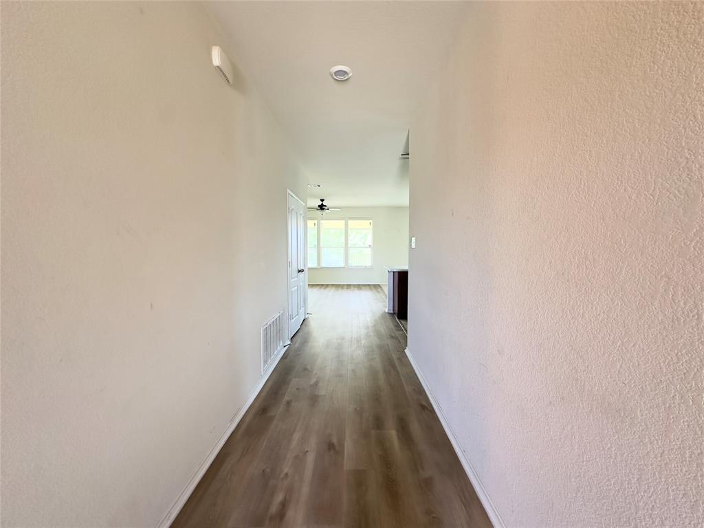 12409 Franklin D Roosevelt St Property Photo 3