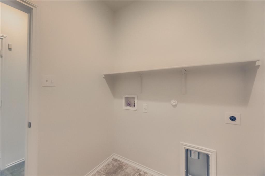 12409 Franklin D Roosevelt St Property Photo 17