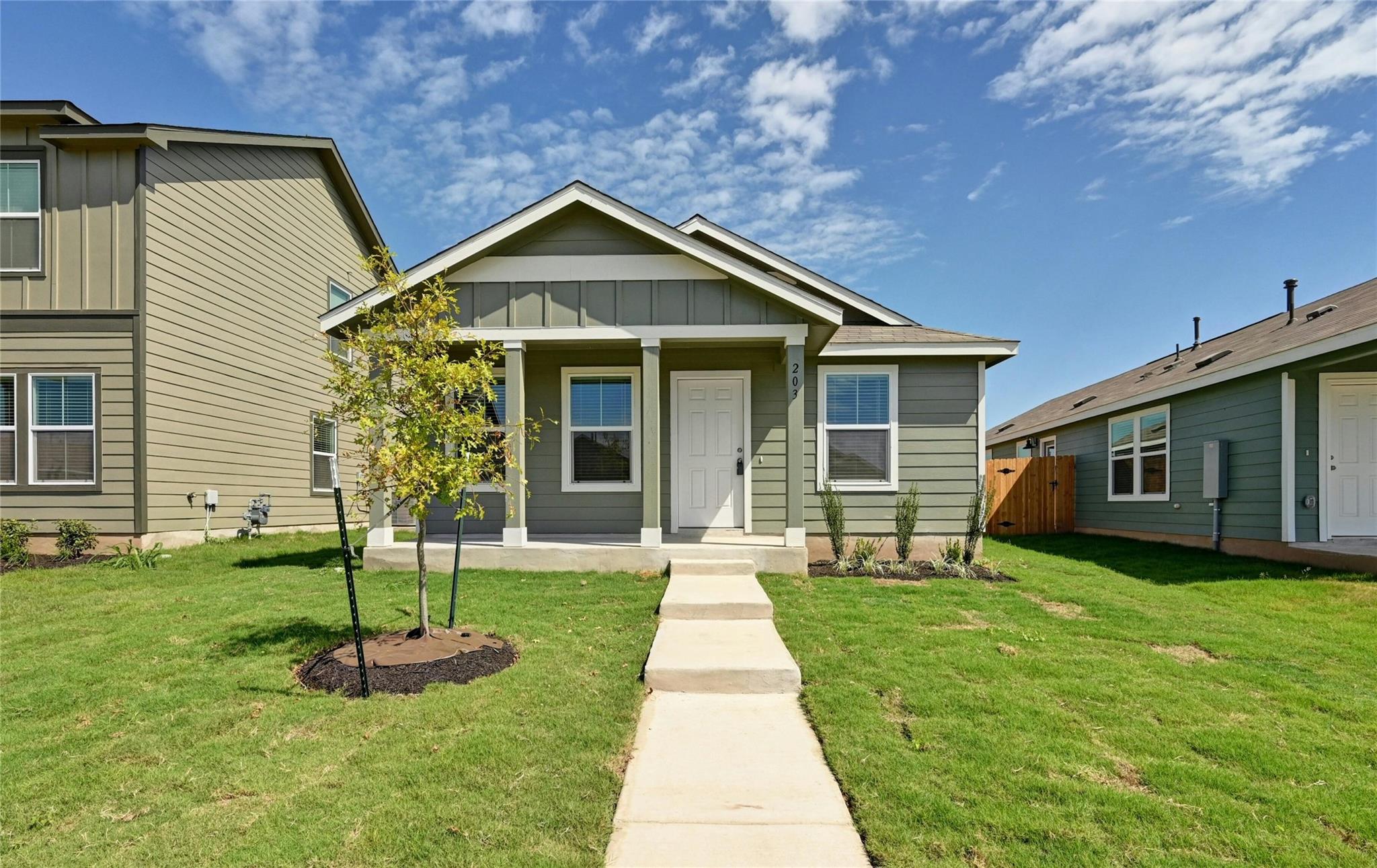 203 Chapel Beck Dr Dr Property Photo 1