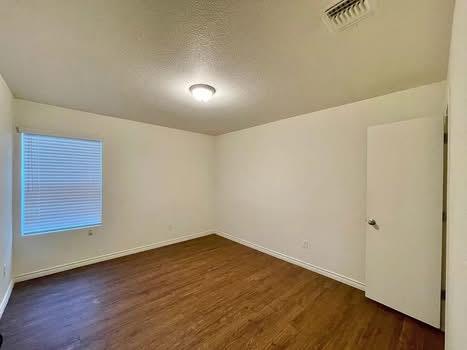 904 Lasso Dr #a Property Photo 6