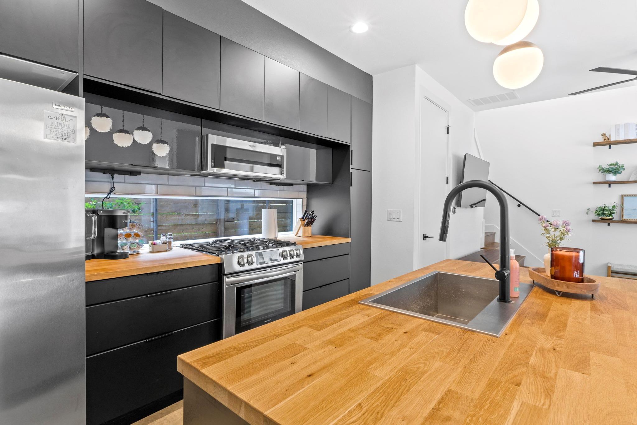 1706 Perez St #2 Property Photo 12