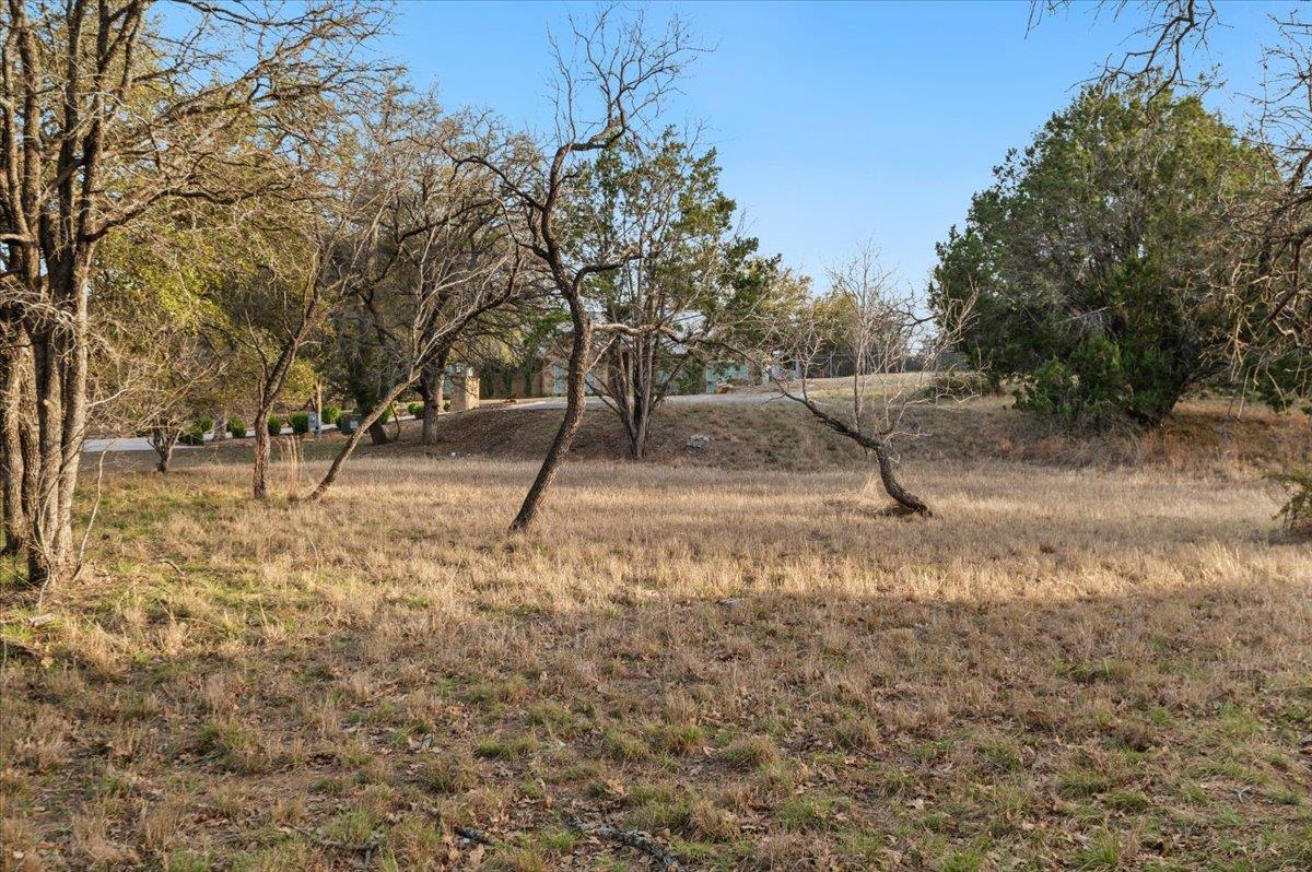 104 Lost Buck Property Photo 9