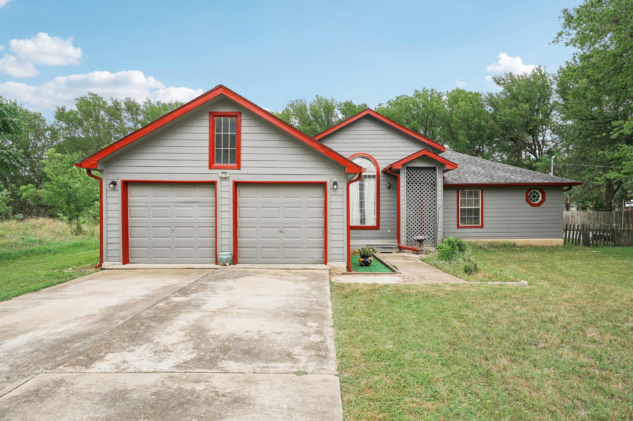 156 Kaeleku Ln Property Photo