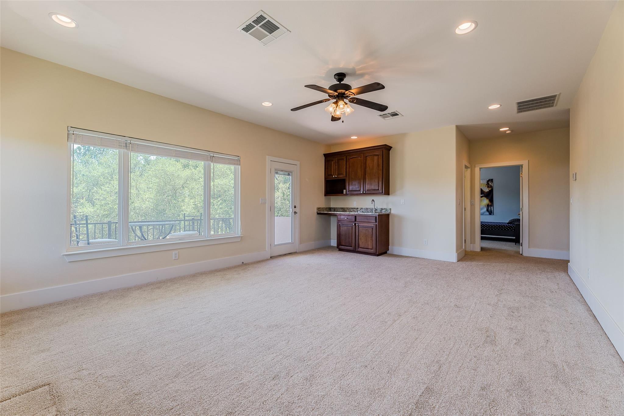 103 Paloma Pl Property Photo 22