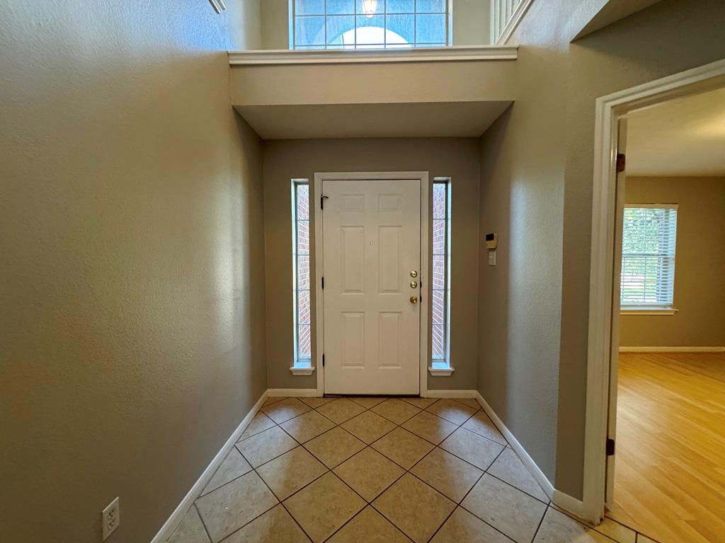 5305 Tamango Way Property Photo 2