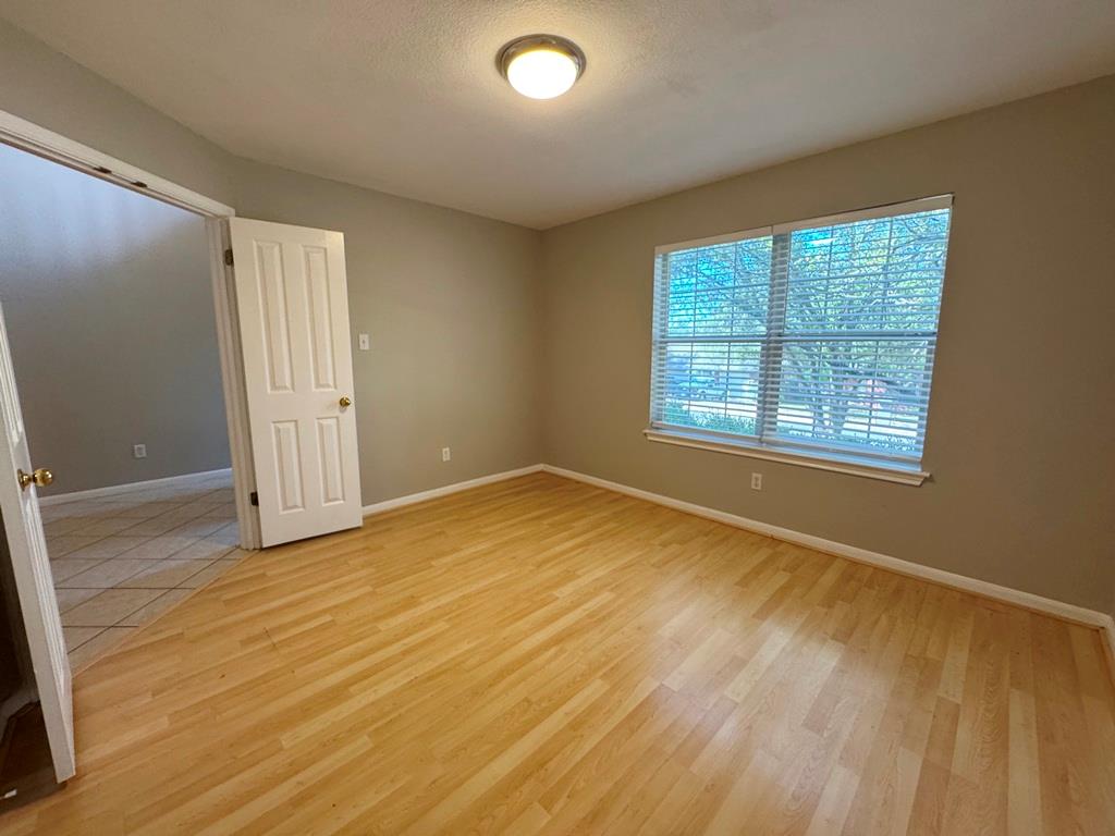 5305 Tamango Way Property Photo 4