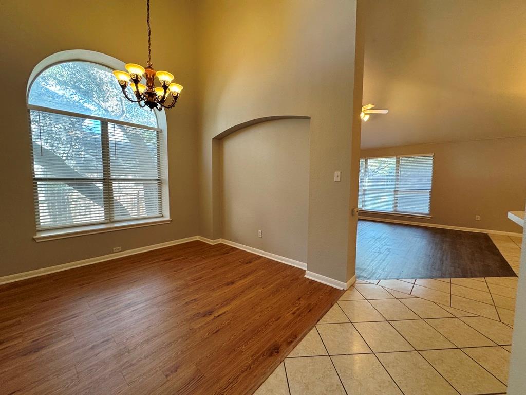 5305 Tamango Way Property Photo 6