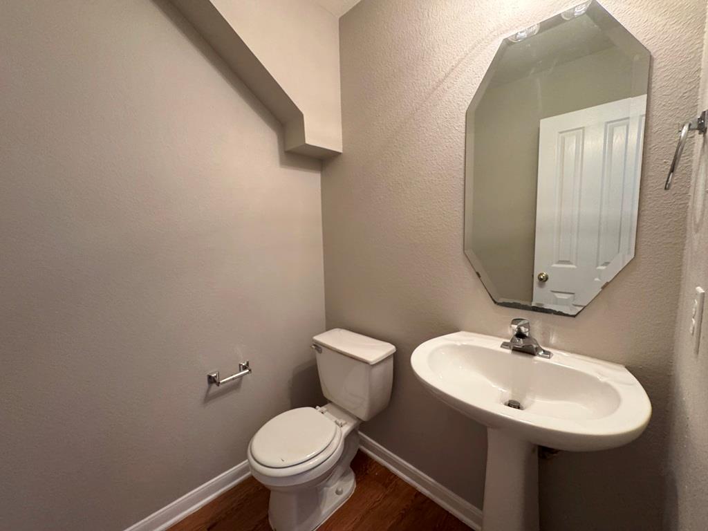 5305 Tamango Way Property Photo 31