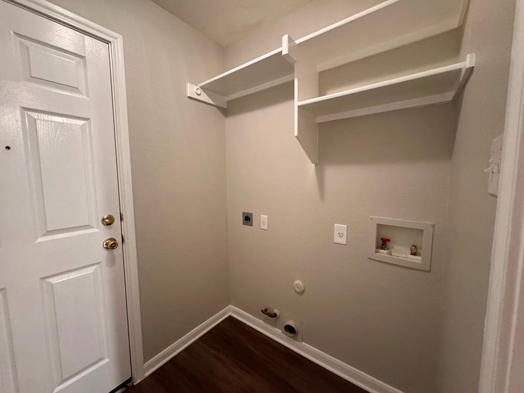 5305 Tamango Way Property Photo 34