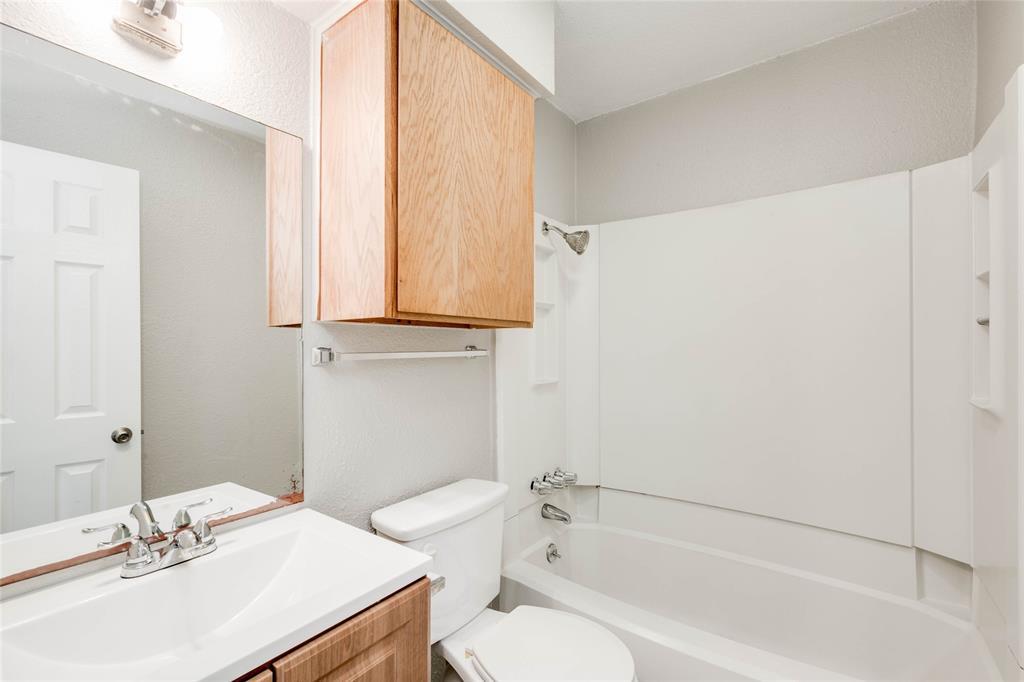 5503 Spring Meadow Rd A Property Photo 7