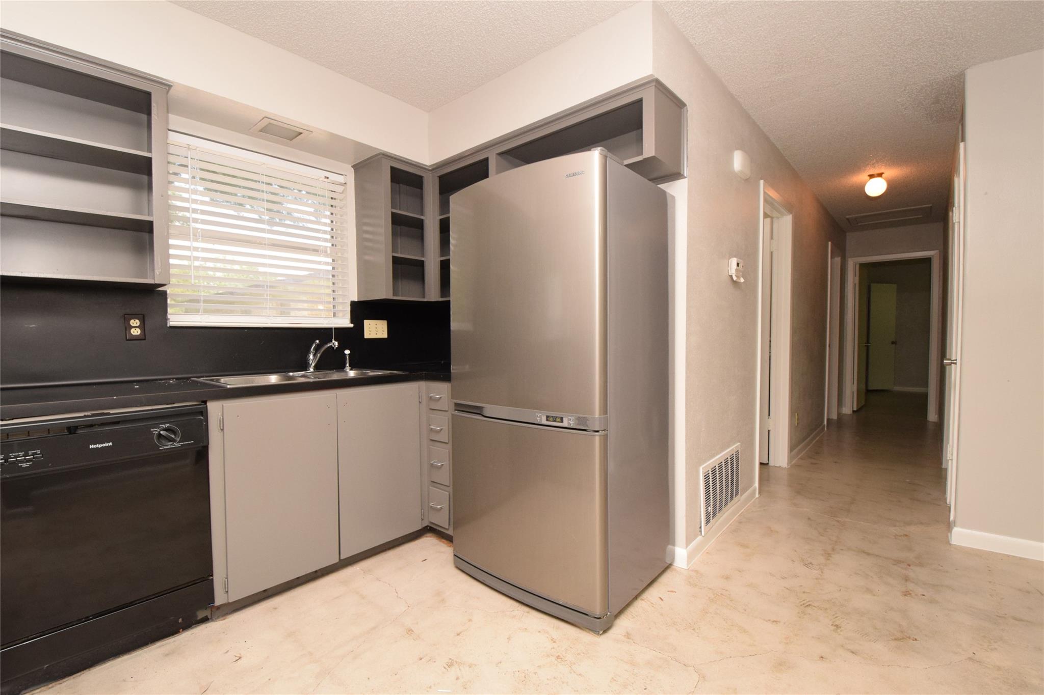 3313 S Oak Dr Property Photo 11