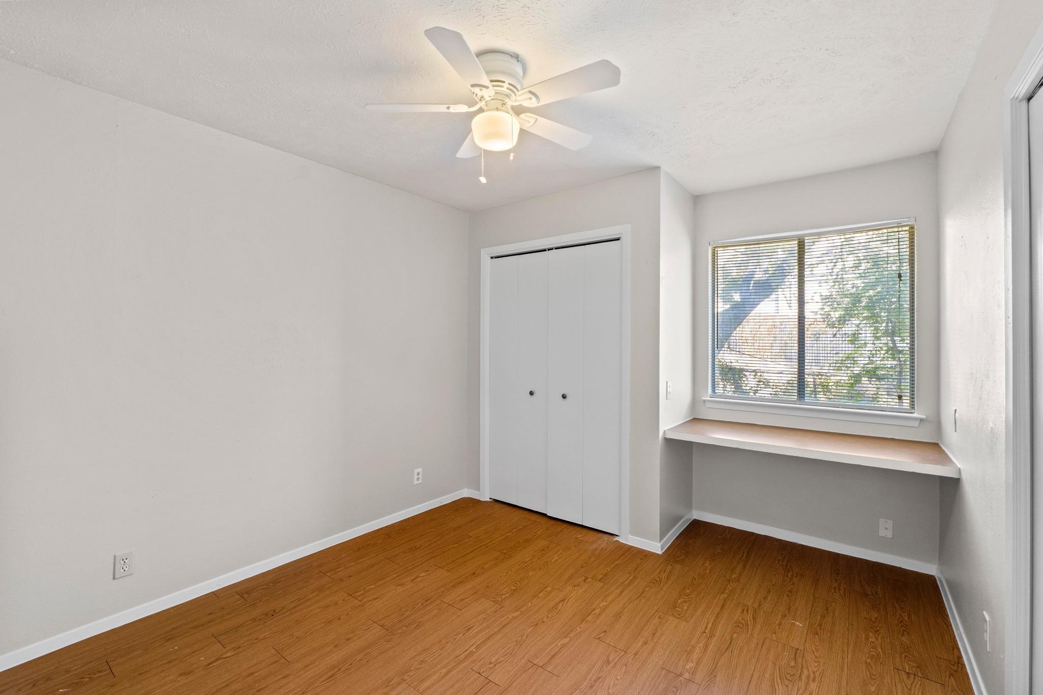 1914 Nicole Cir #a Property Photo 9