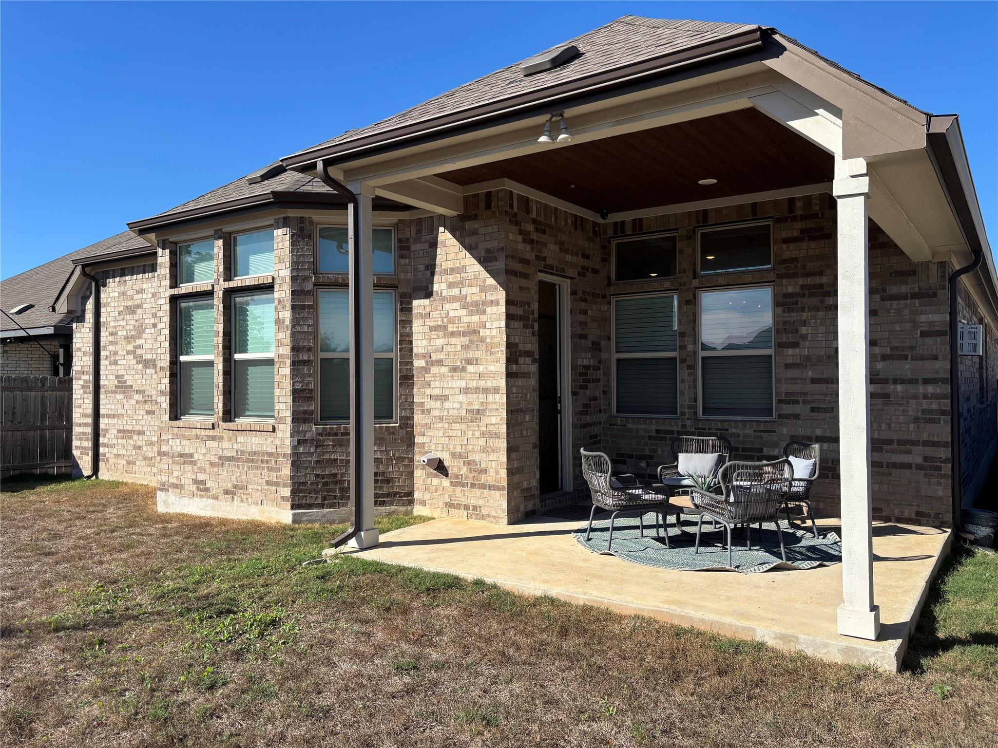 107 Smokebush Trl Property Photo 16