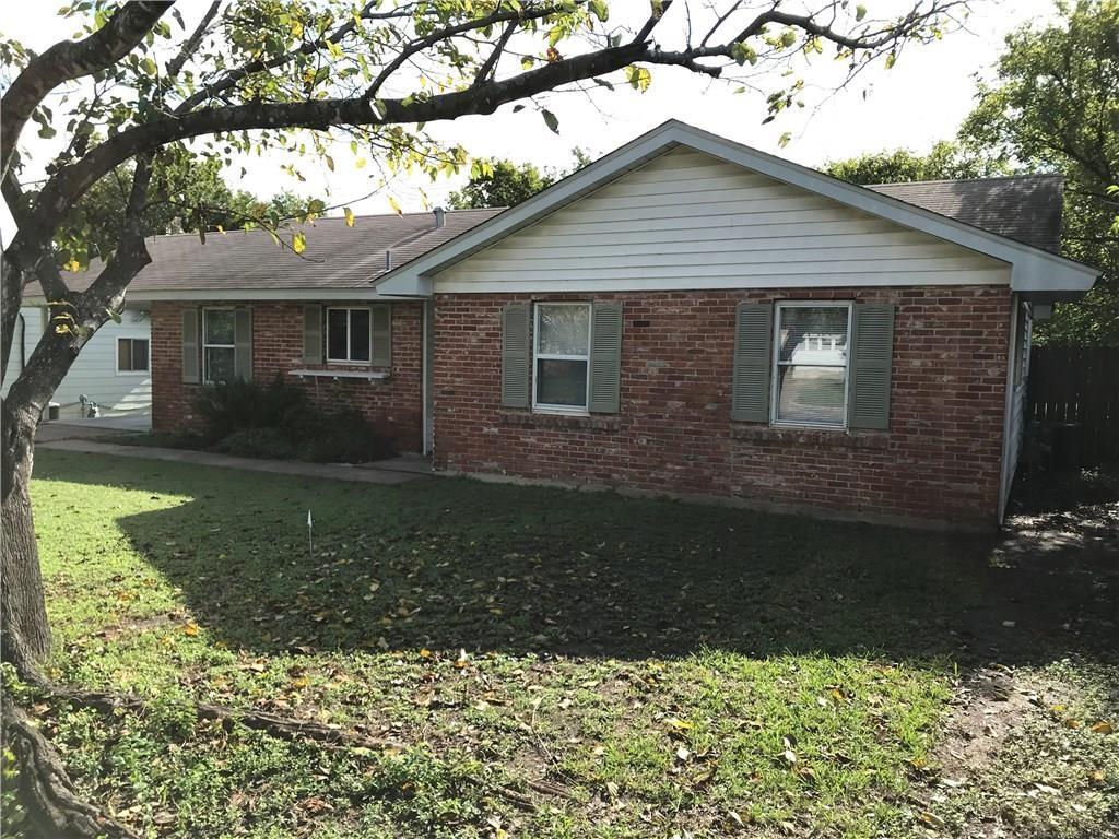 7513 East Crest Dr Property Photo 2