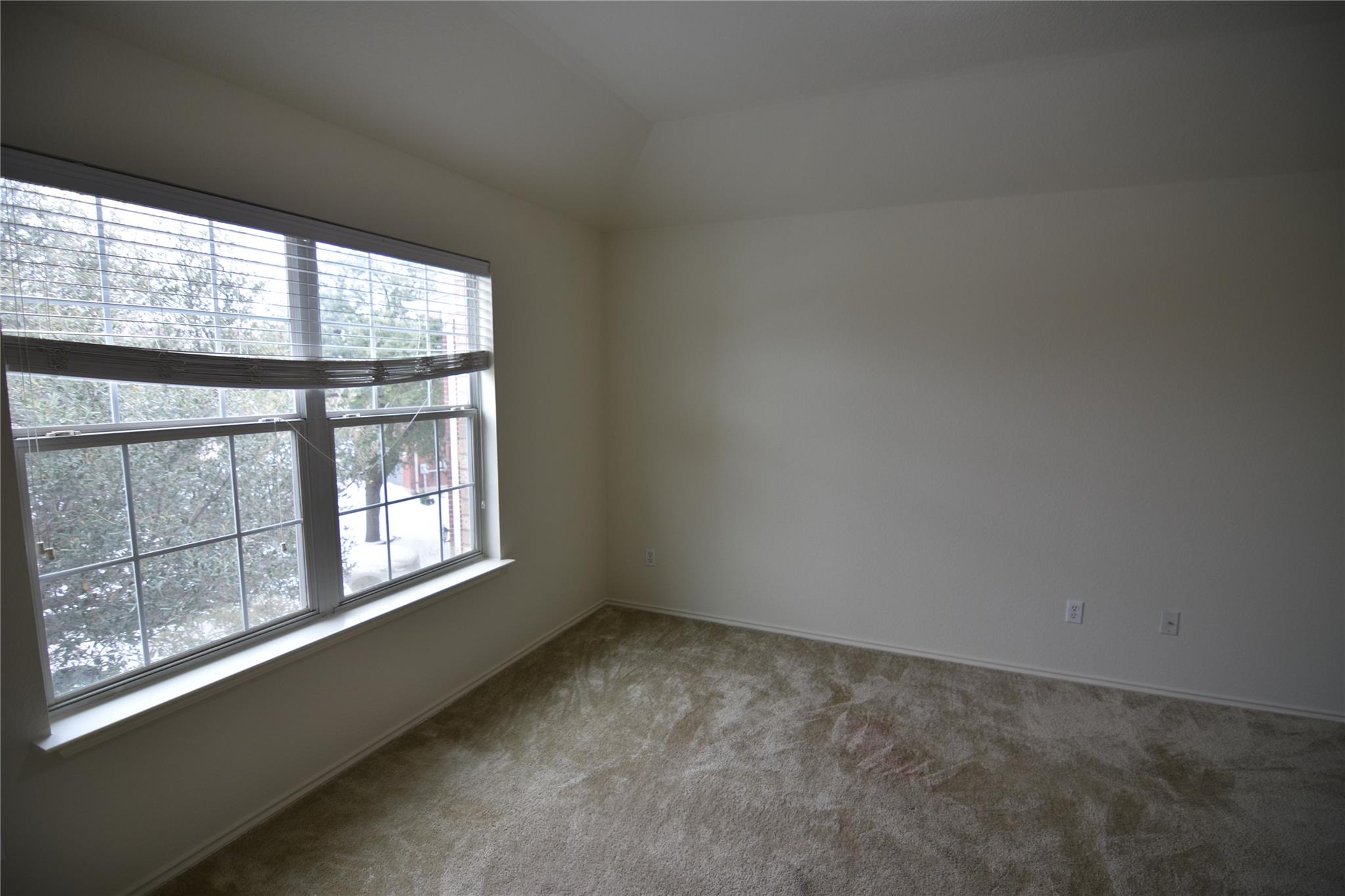 2413 Rachel Ct Property Photo 22