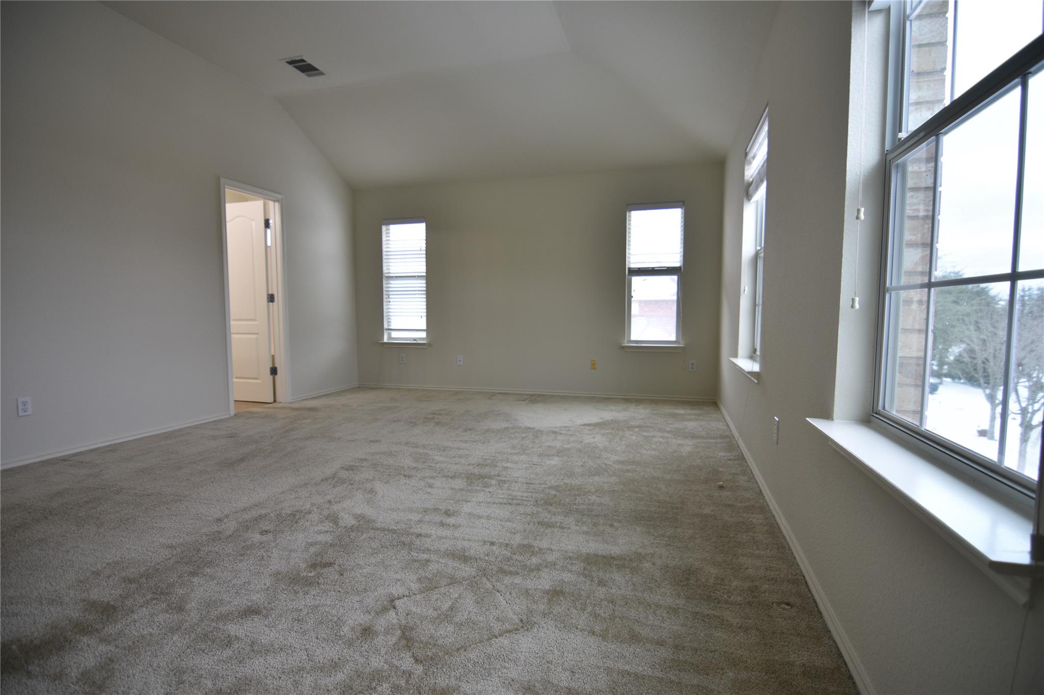 2413 Rachel Ct Property Photo 26