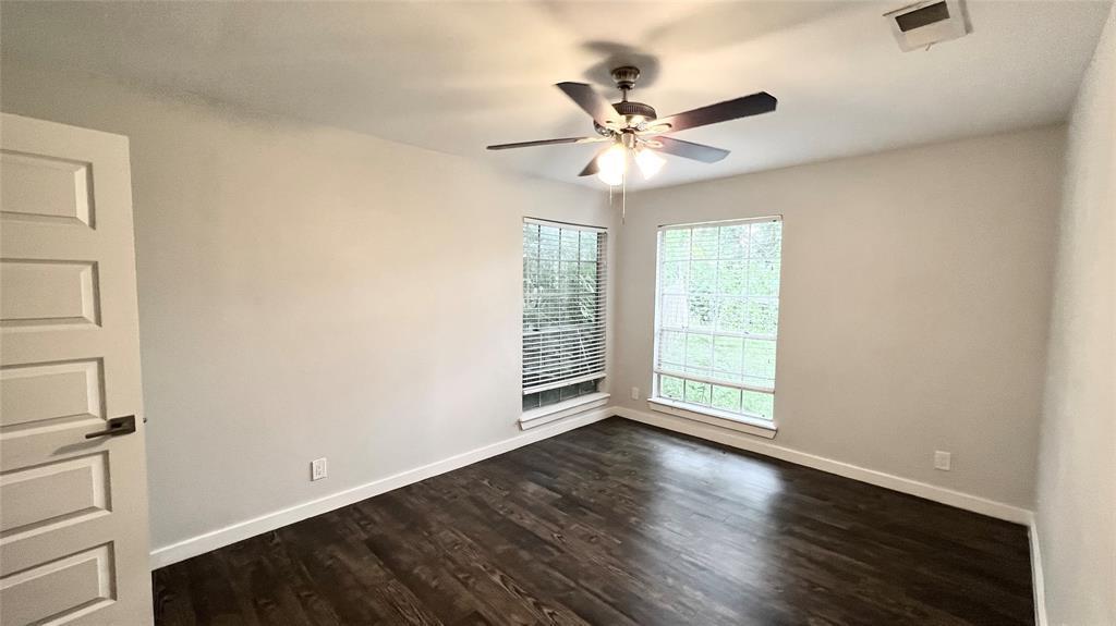 6205 Hyside Dr #b Property Photo 5
